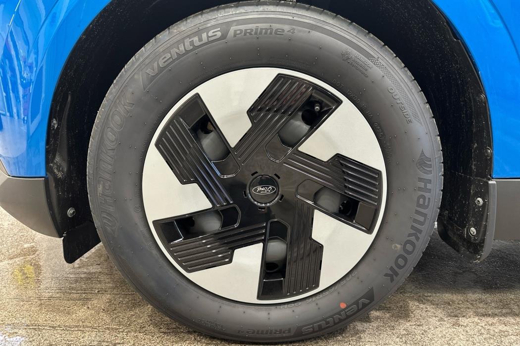 FORD Tourneo Courier 2025