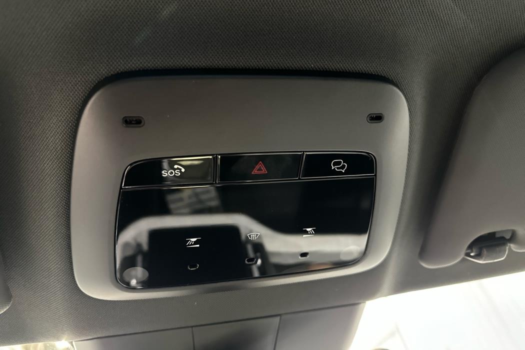 VOLVO EX30 2026