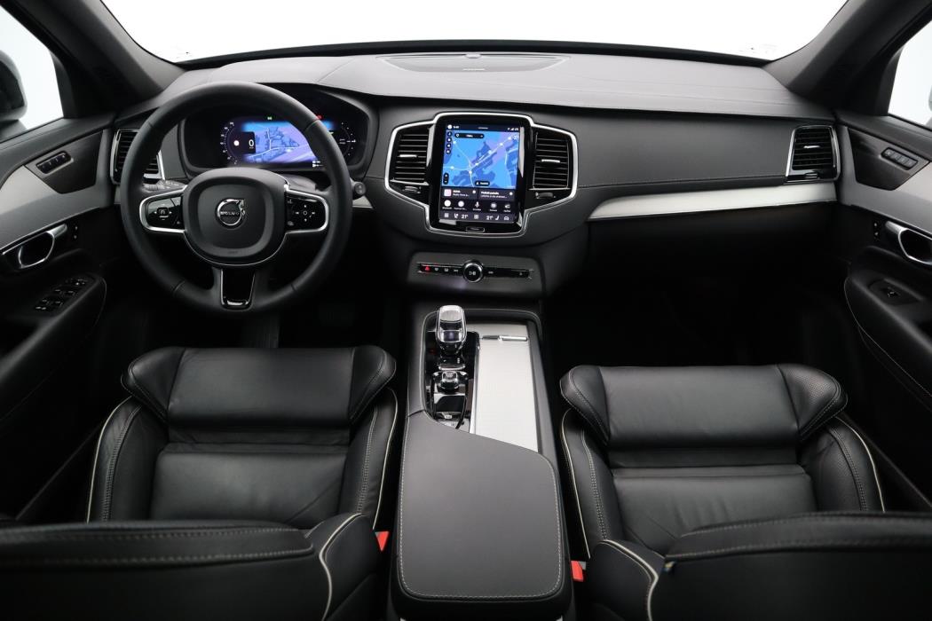 VOLVO XC90 2023