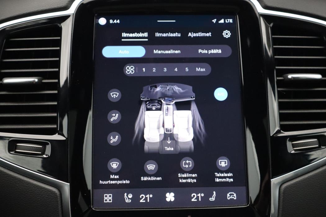 VOLVO XC90 2023
