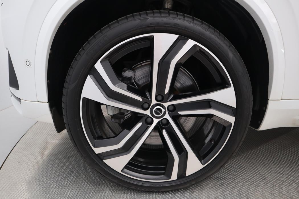 VOLVO XC90 2023