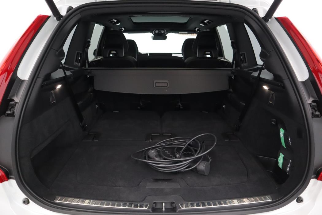 VOLVO XC90 2023