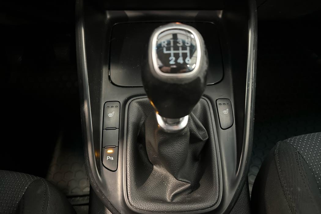 KIA Carens 2016