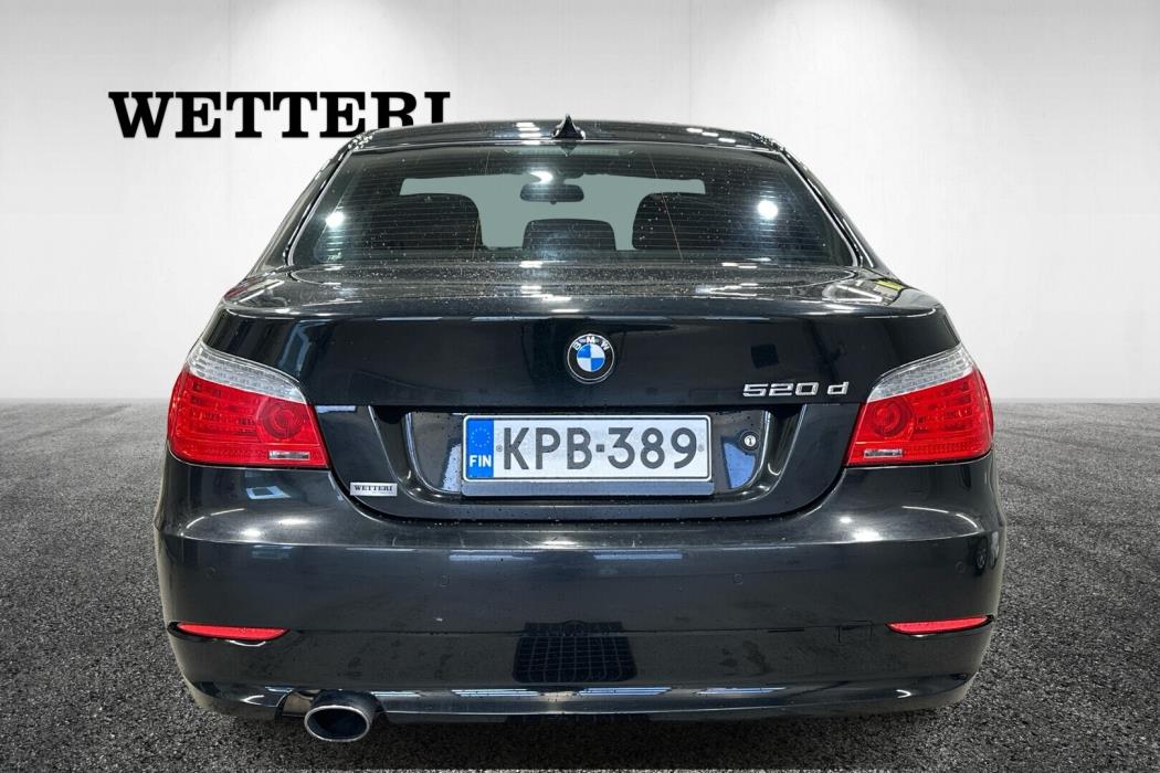 BMW 520 2009