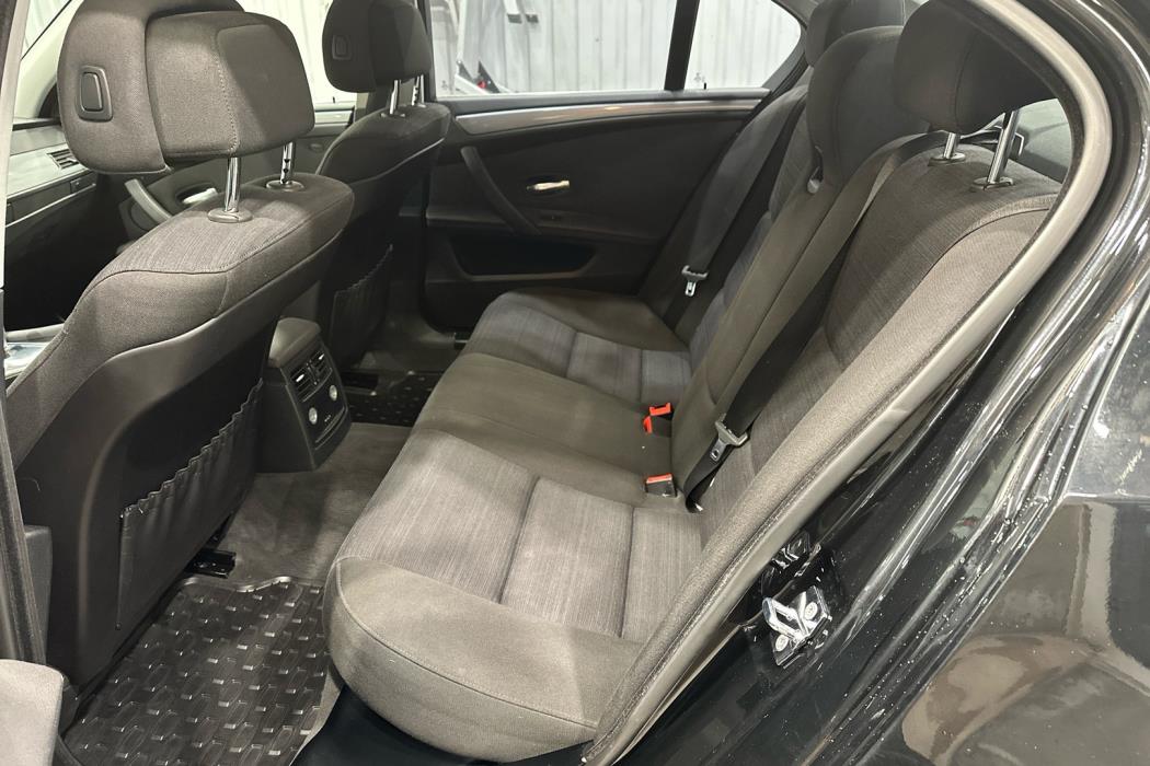BMW 520 2009