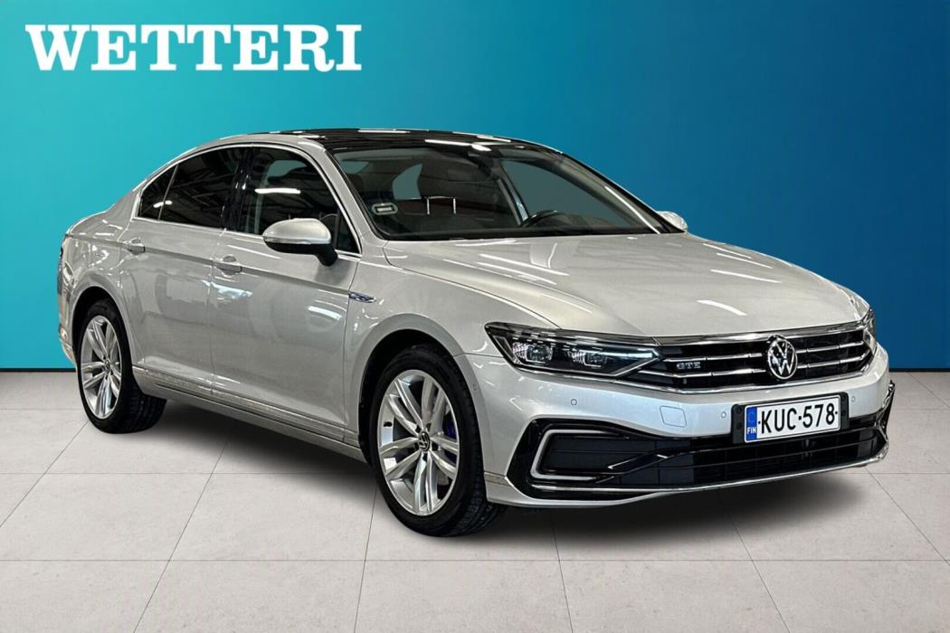 VOLKSWAGEN Passat 2021