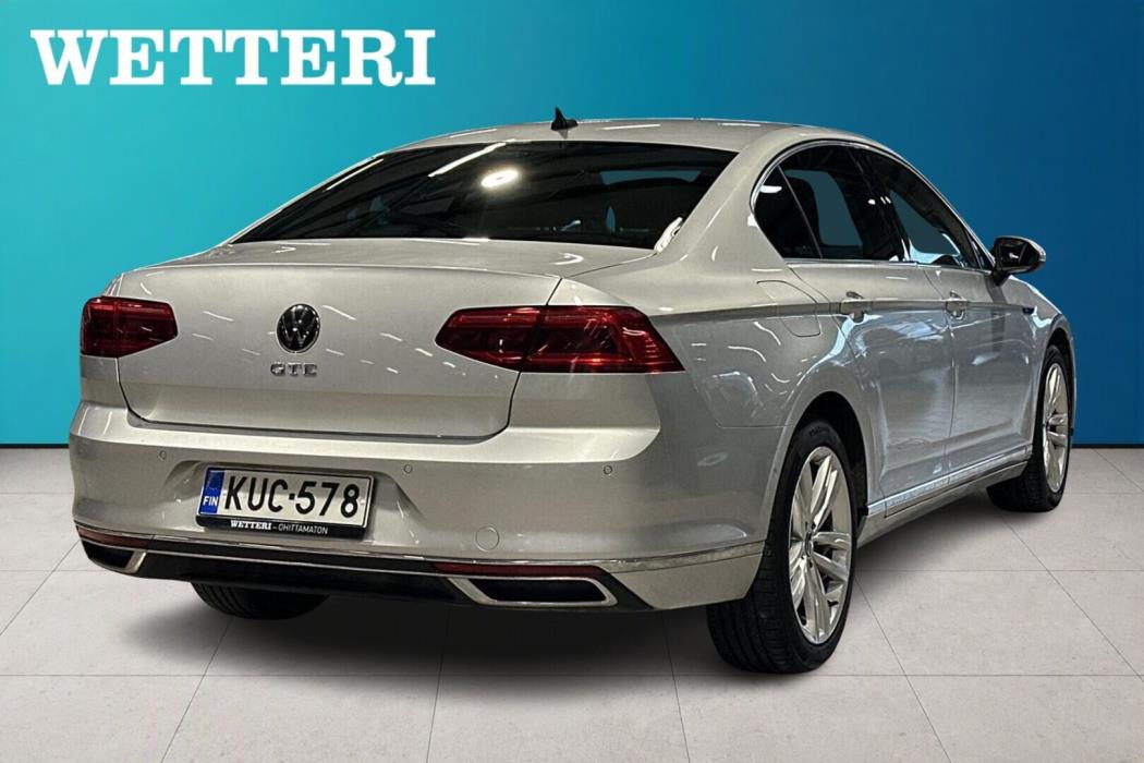 VOLKSWAGEN Passat 2021