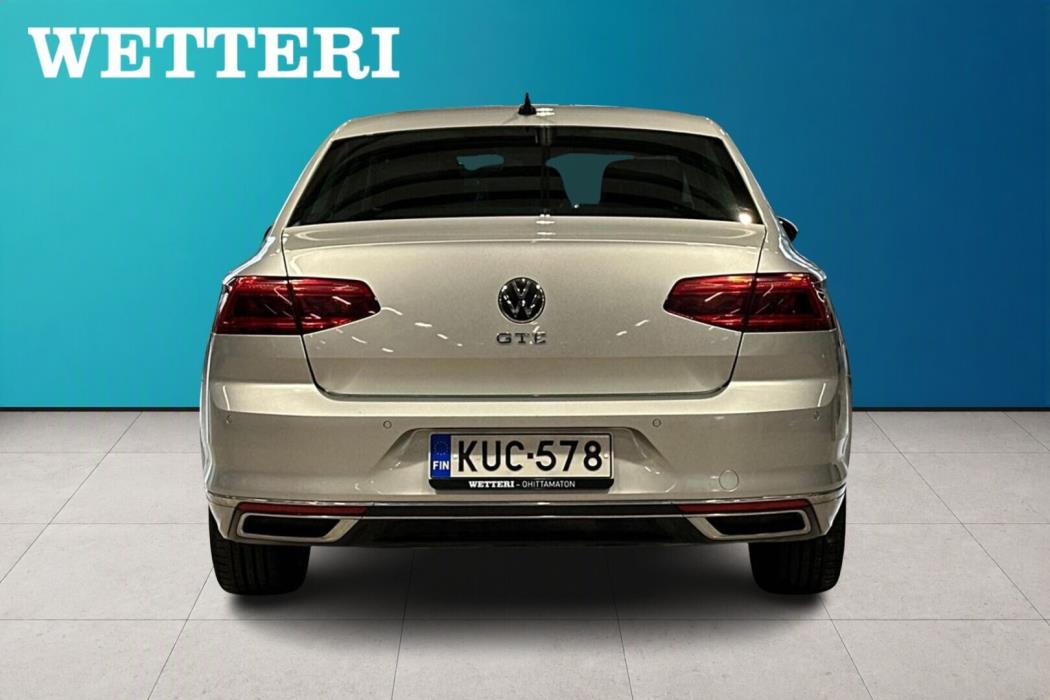 VOLKSWAGEN Passat 2021