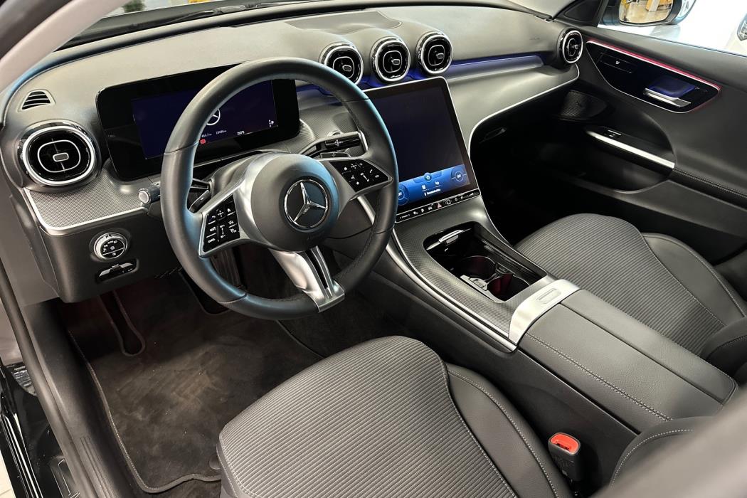 MERCEDES-BENZ C 2022