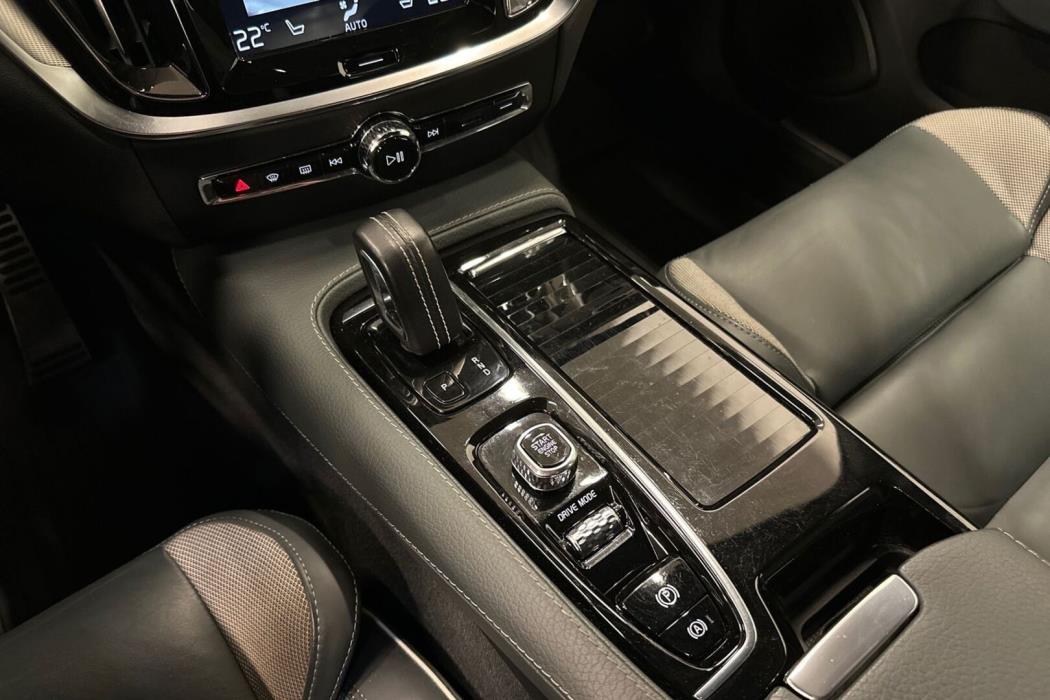 VOLVO S60 2020
