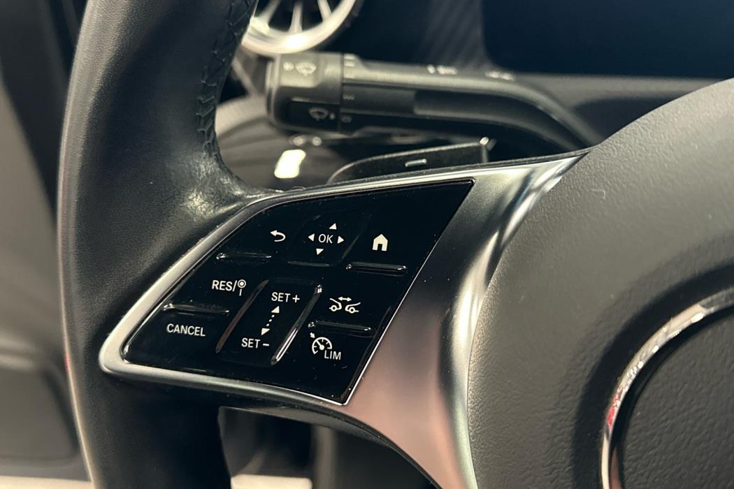 MERCEDES-BENZ CLA 2023