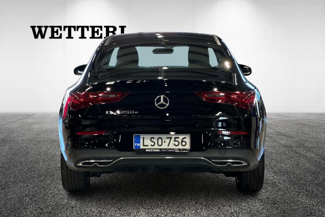 MERCEDES-BENZ CLA 2023