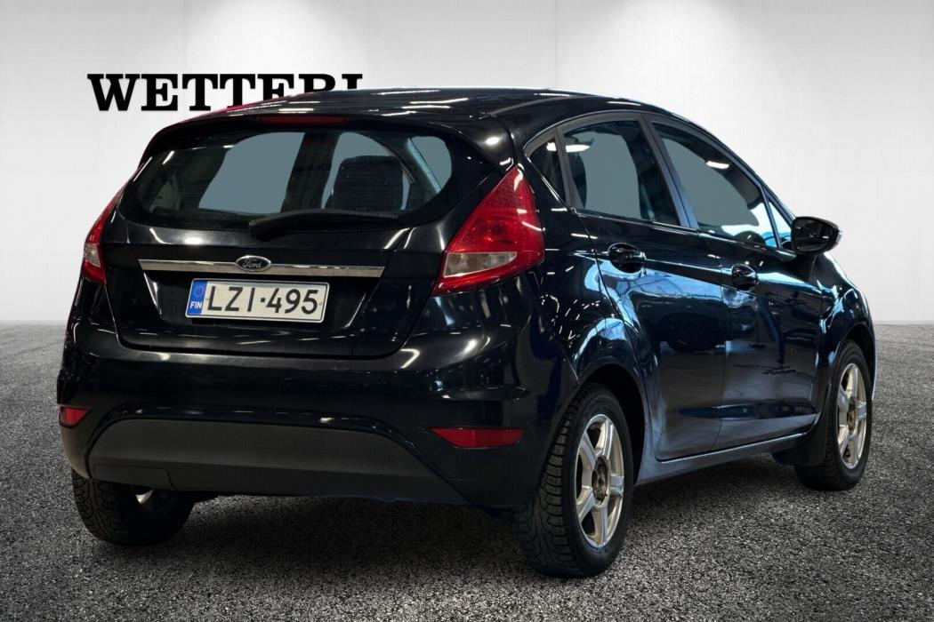 FORD Fiesta 2011