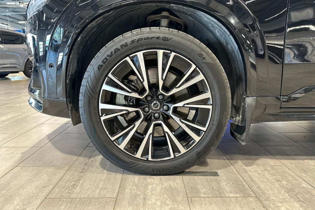 VOLVO XC90 2024