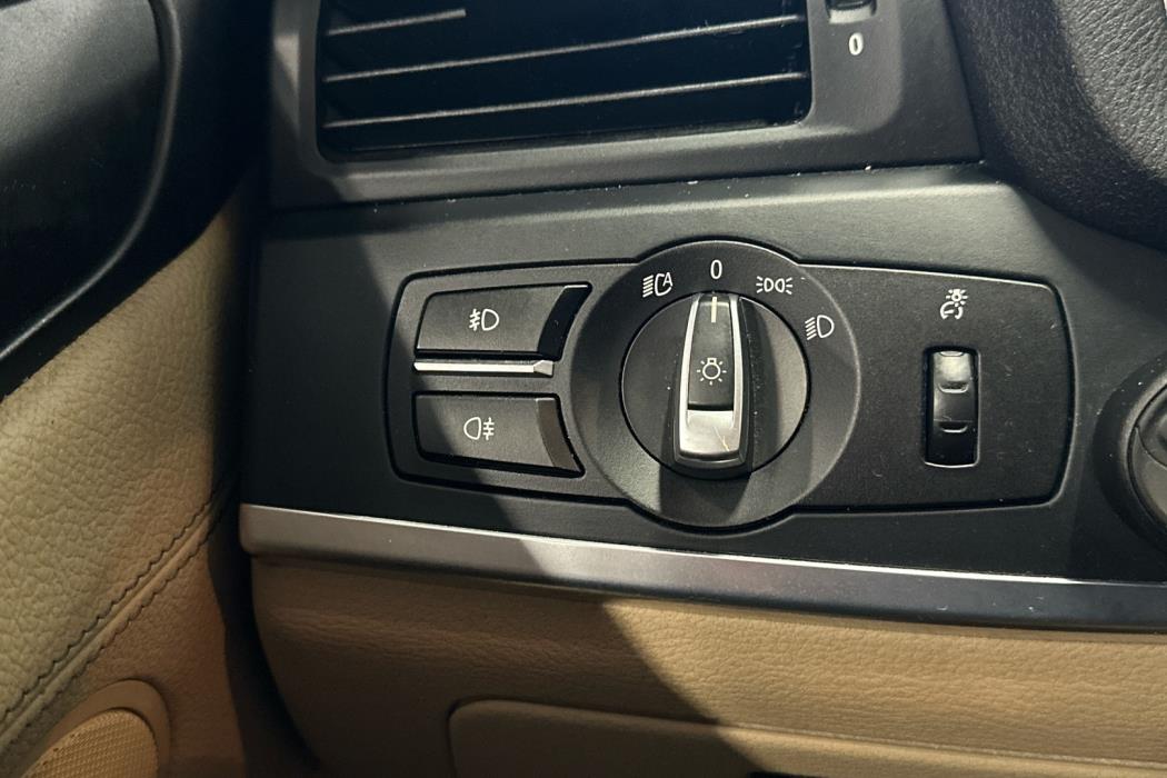 BMW X3 2012