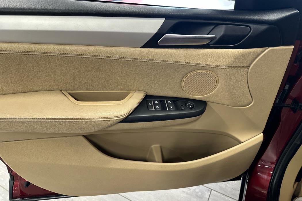 BMW X3 2012