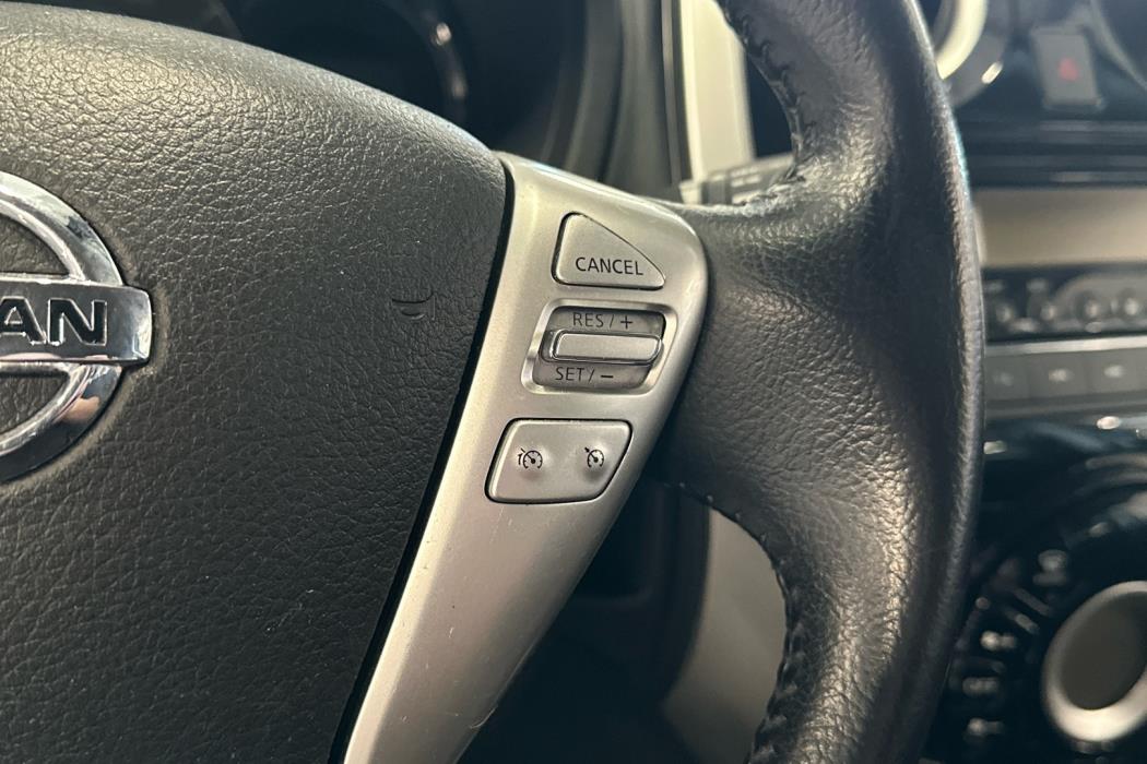 NISSAN Note 2016
