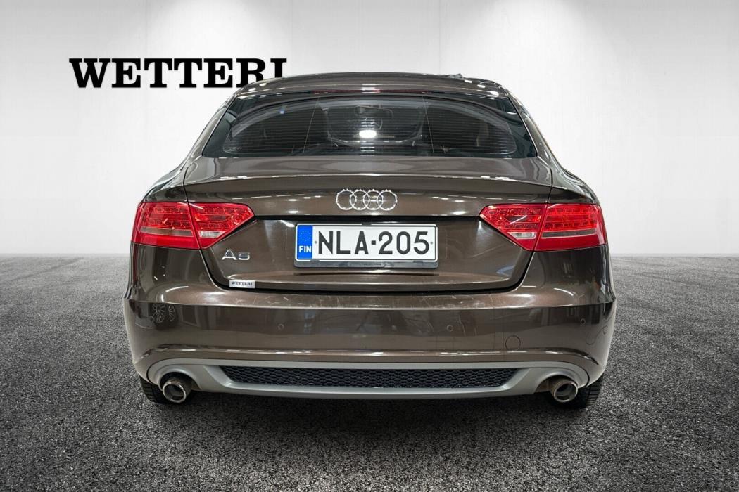 AUDI A5 2011