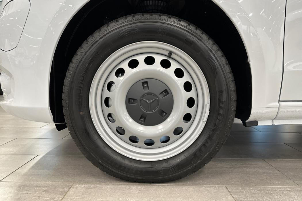 MERCEDES-BENZ Vito 2025