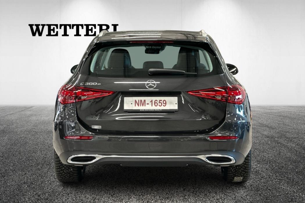 MERCEDES-BENZ C 2024