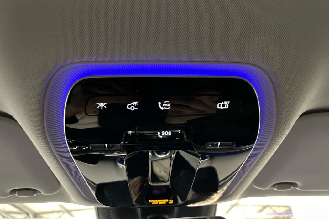 MERCEDES-BENZ C 2025