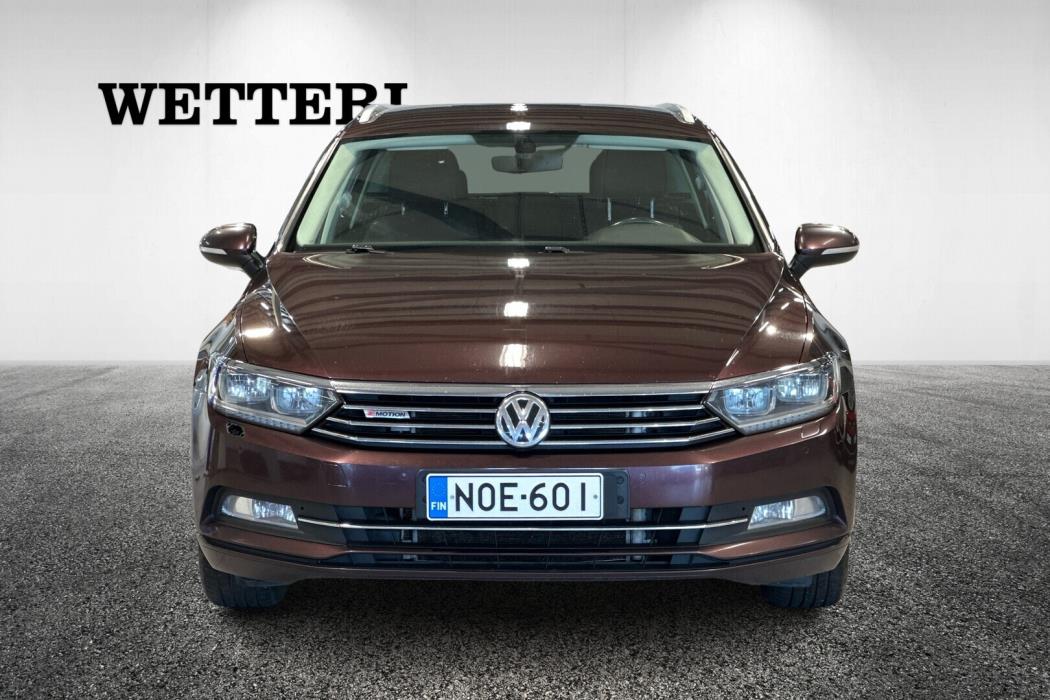 VOLKSWAGEN Passat 2016