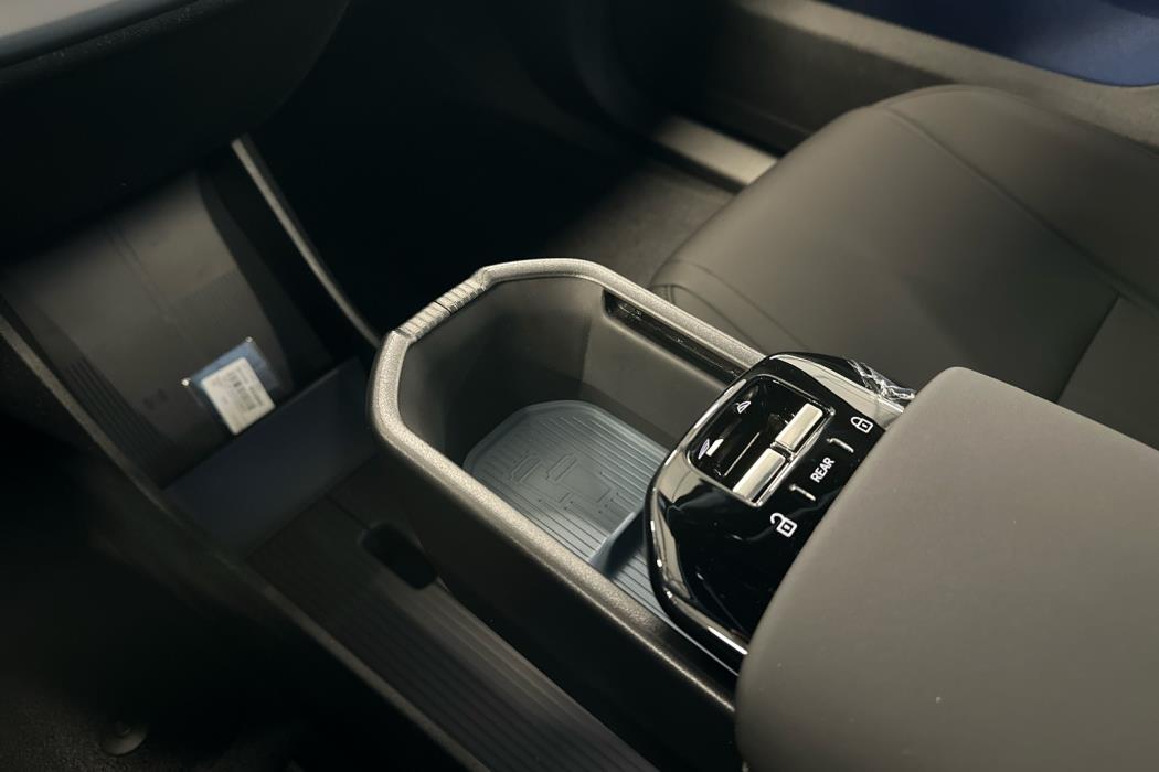VOLVO EX30 2026