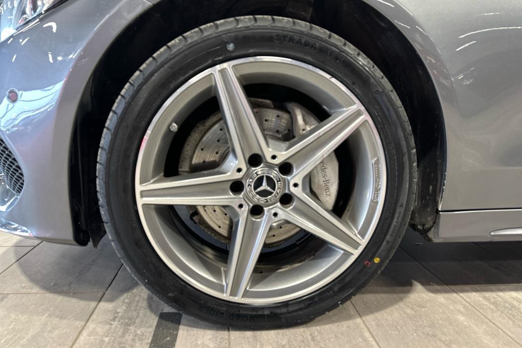 MERCEDES-BENZ C 2017