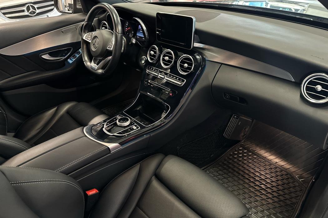 MERCEDES-BENZ C 2017
