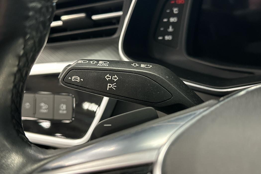 AUDI A6 2023