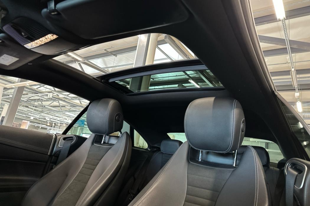 MERCEDES-BENZ E 2019