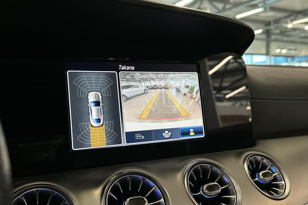 MERCEDES-BENZ E 2019