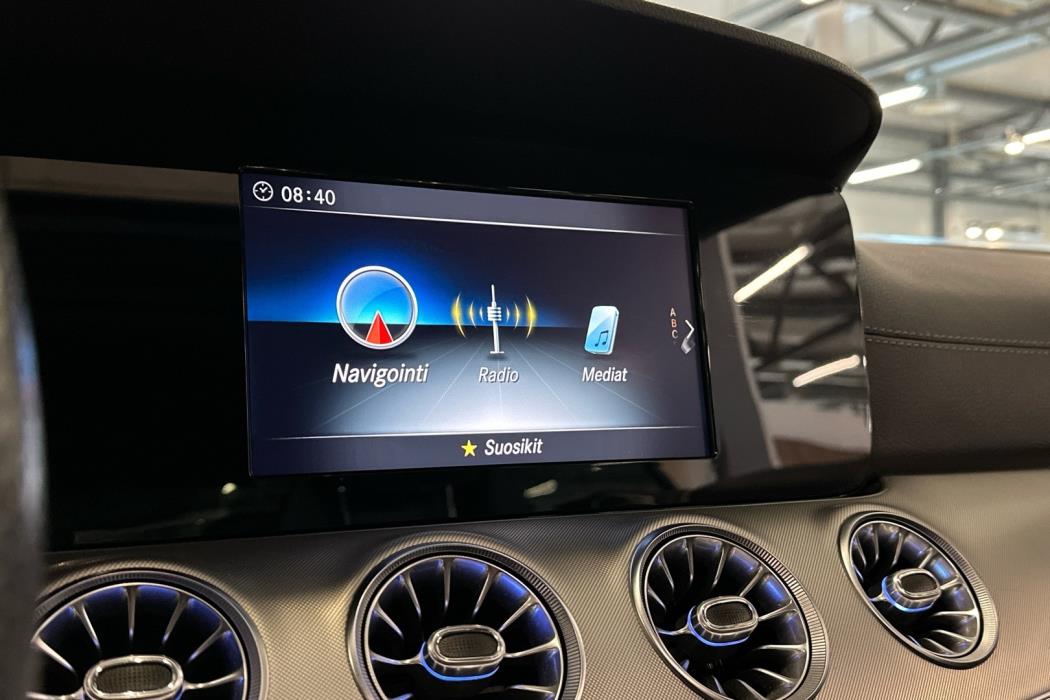 MERCEDES-BENZ E 2019