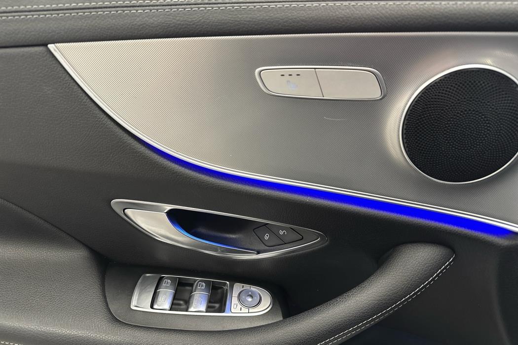 MERCEDES-BENZ E 2019