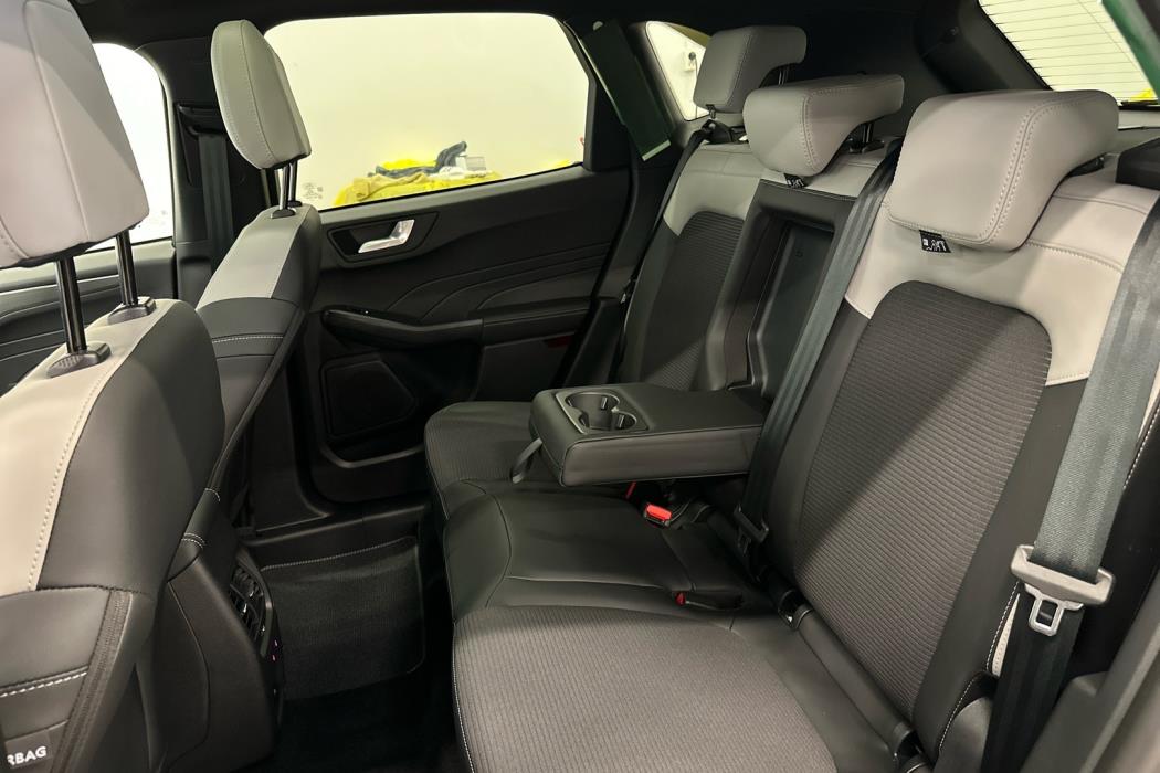 FORD Kuga 2026