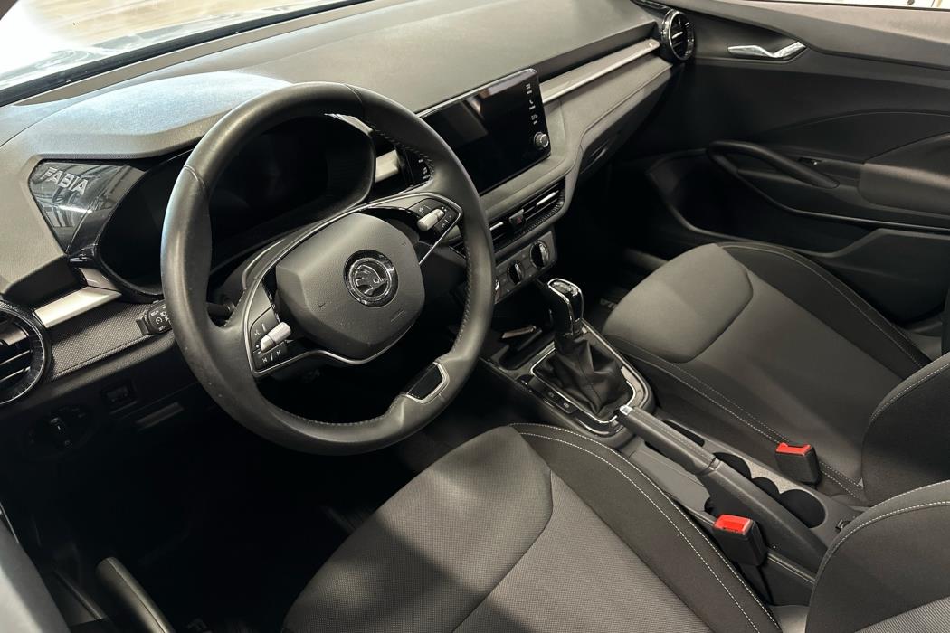 SKODA Fabia 2024