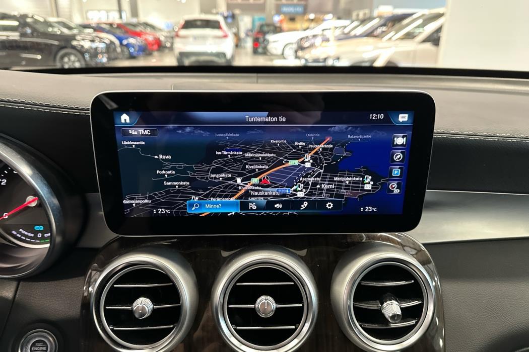 MERCEDES-BENZ GLC 2022