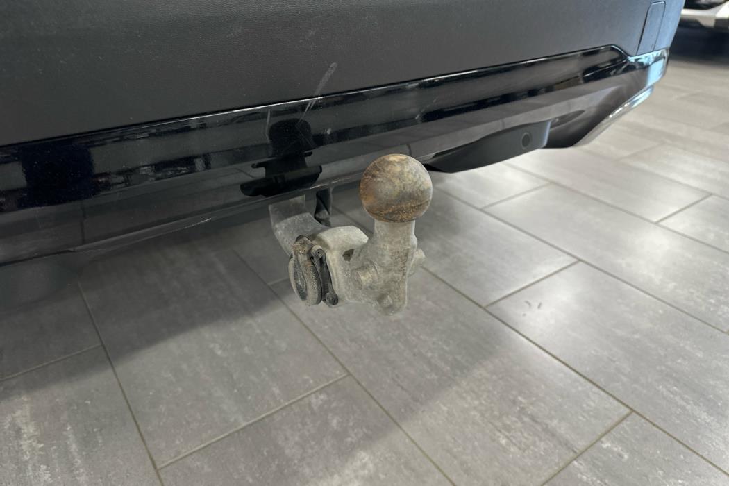 MERCEDES-BENZ GLC 2022