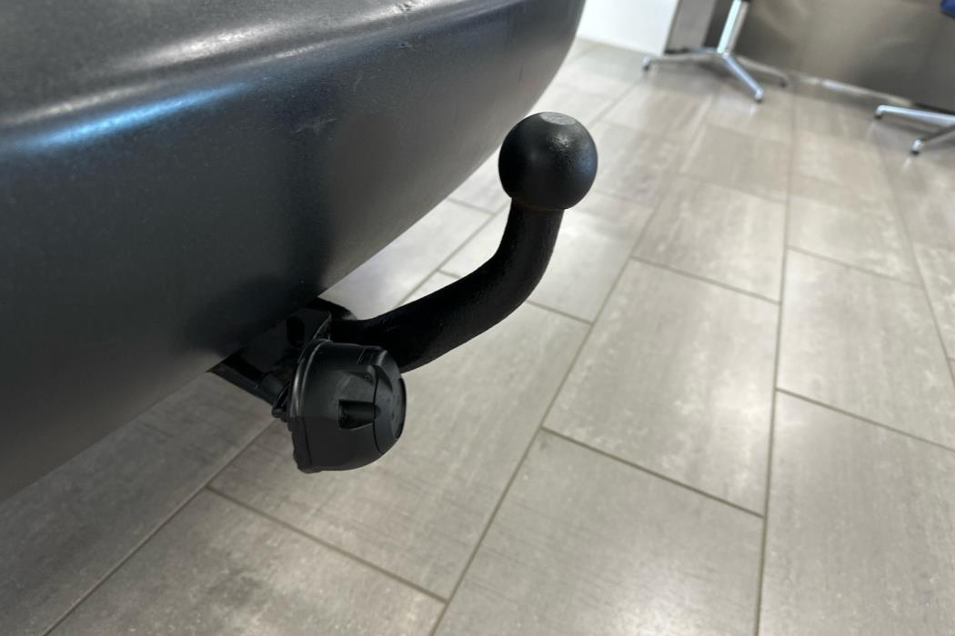 VOLKSWAGEN Caddy 2012