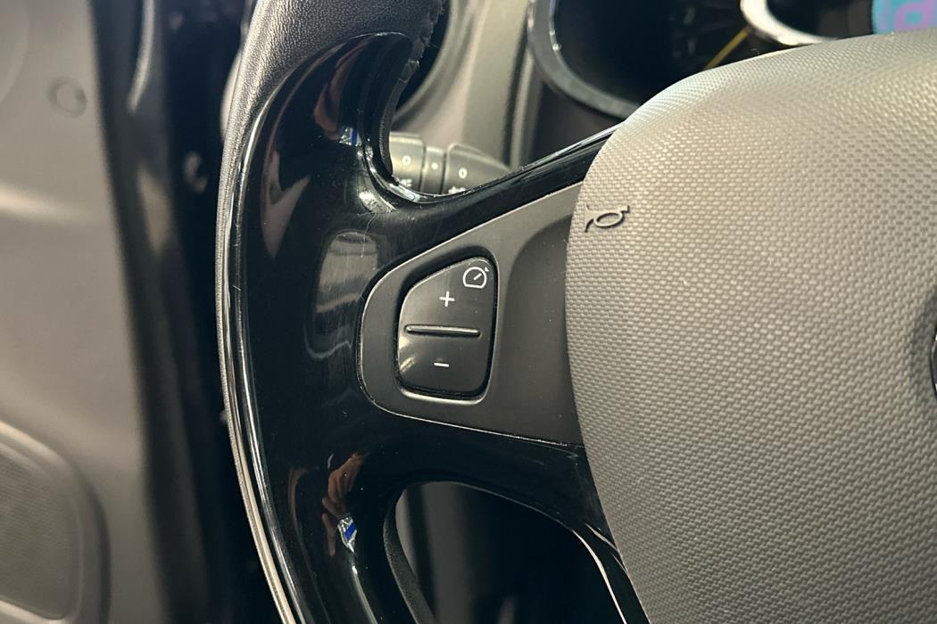RENAULT Clio 2014