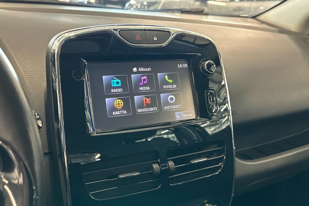 RENAULT Clio 2014