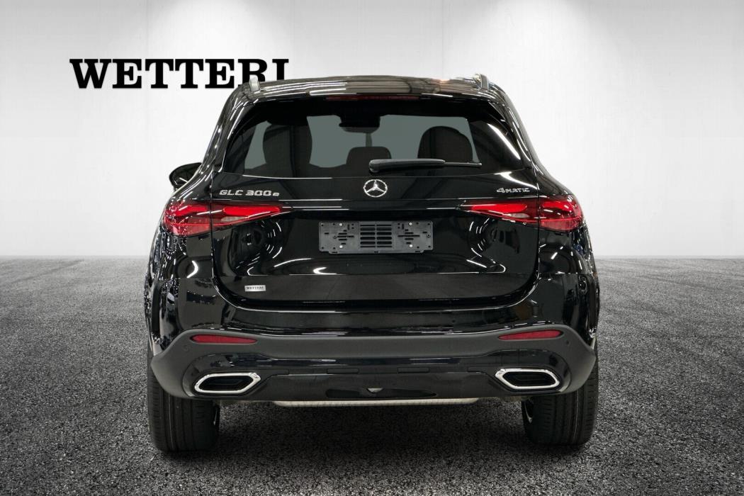 MERCEDES-BENZ GLC 2024