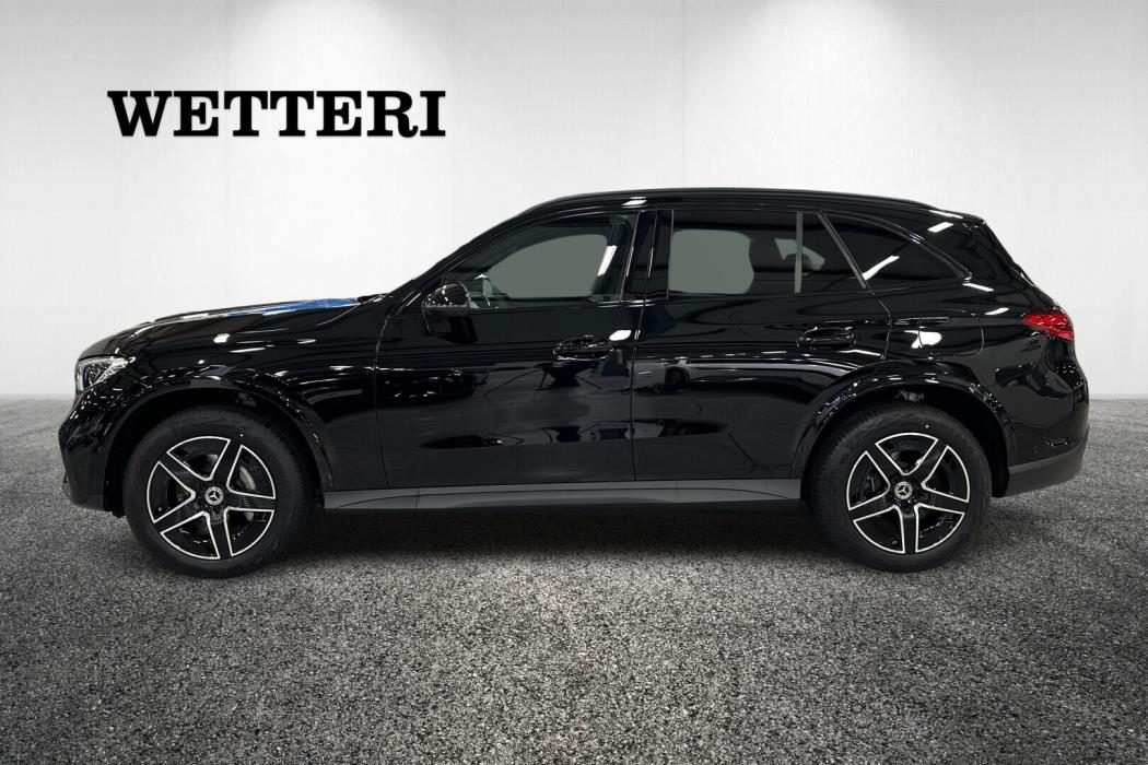 MERCEDES-BENZ GLC 2024