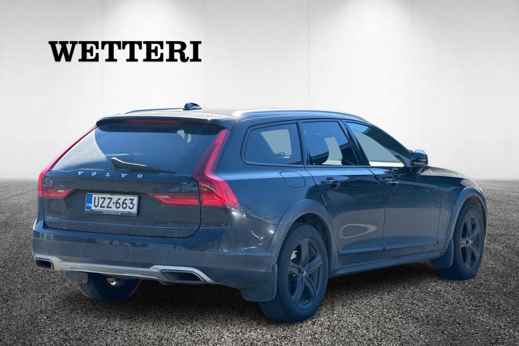 VOLVO V90 Cross Country 2018