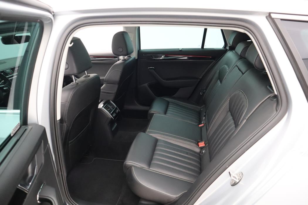 SKODA Superb 2021