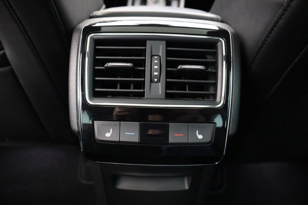 SKODA Superb 2021