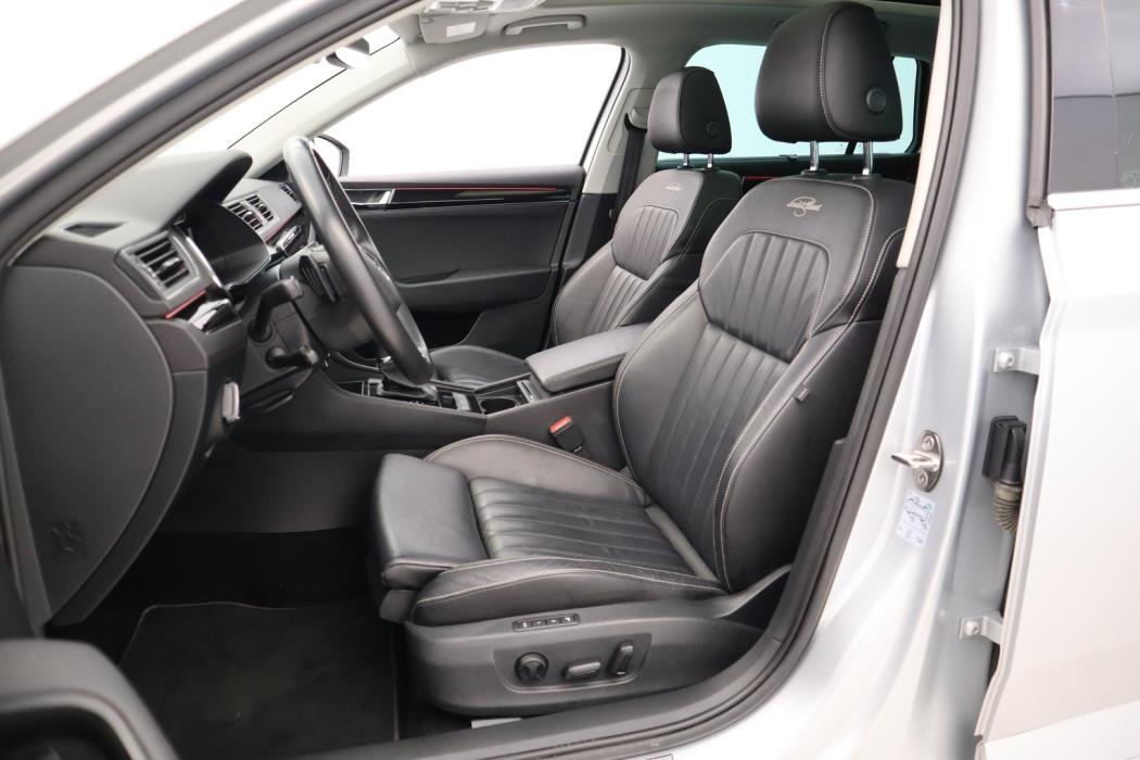 SKODA Superb 2021