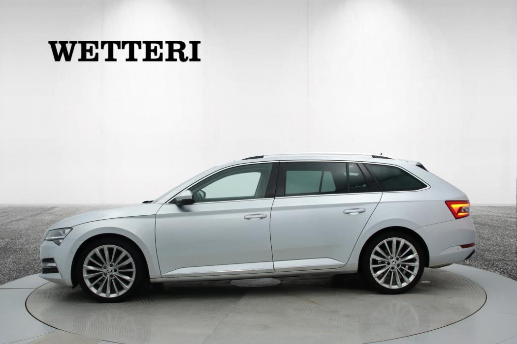 SKODA Superb 2021