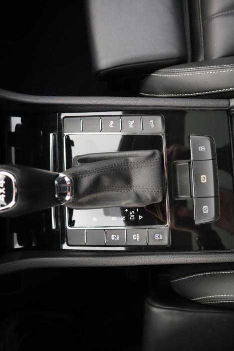 SKODA Superb 2021
