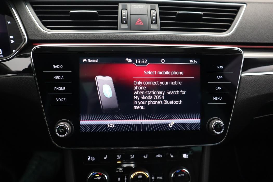 SKODA Superb 2021